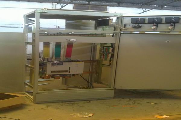 遂宁控制柜-3683品牌总闸控制柜的使用原则